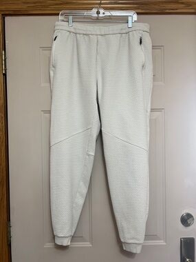 Men's Textured Cream Jogger Sweatpants
